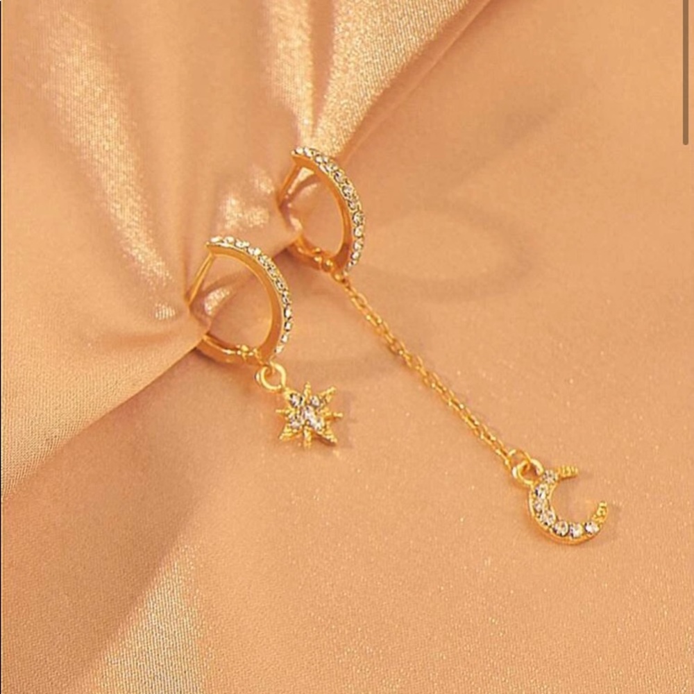 Star and moon earrings